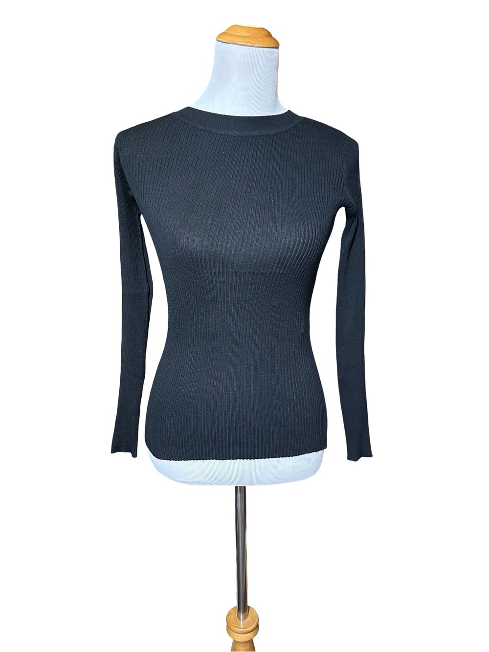 Link Black Ribbed Long-Sleeve Slim Fit Top